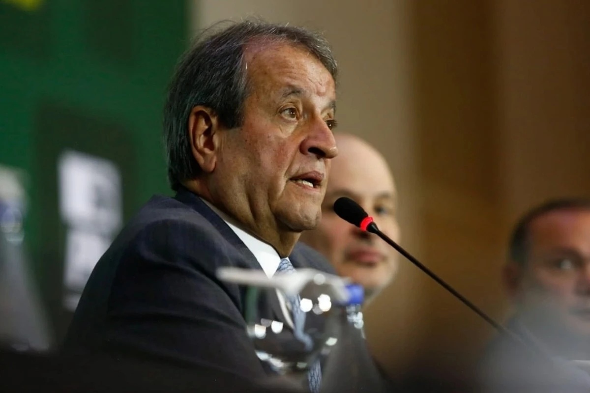 A Estratégia do PL para 2026: Análise do Veto a Alianças com a Esquerda e Suas Implicações