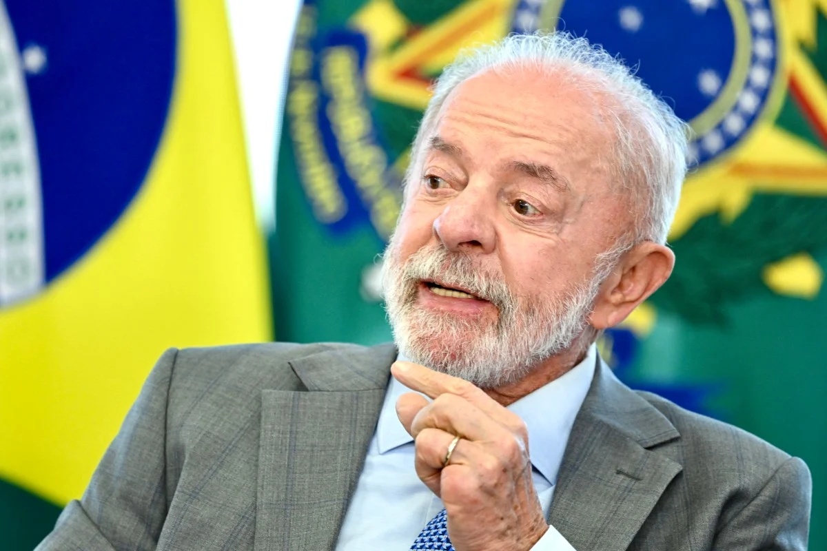 Estabilidade na Avaliação Governamental: O Que os Dados do Datafolha Revelam Sobre o Cenário Político Nacional