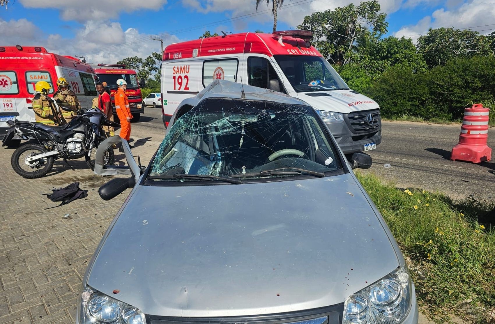 Rodovia SE-100: Acidente na Barra dos Coqueiros Sinaliza Urgência na Segurança Viária Sergipana