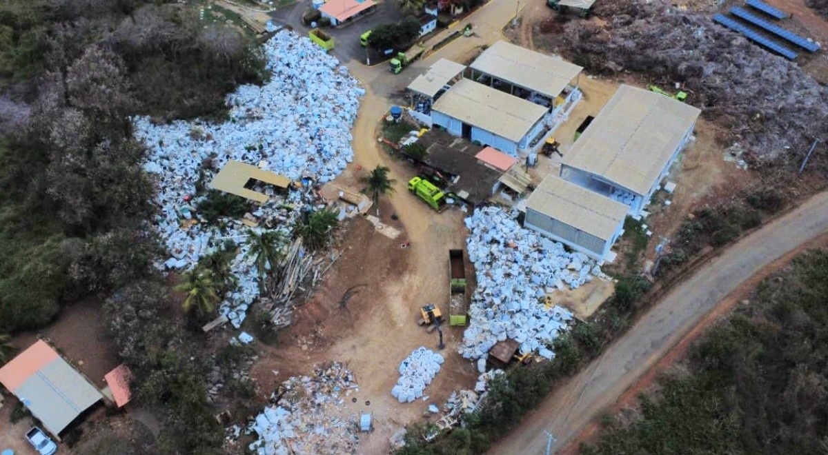 Acúmulo de Lixo em Fernando de Noronha Debatido no Conselho de Turismo