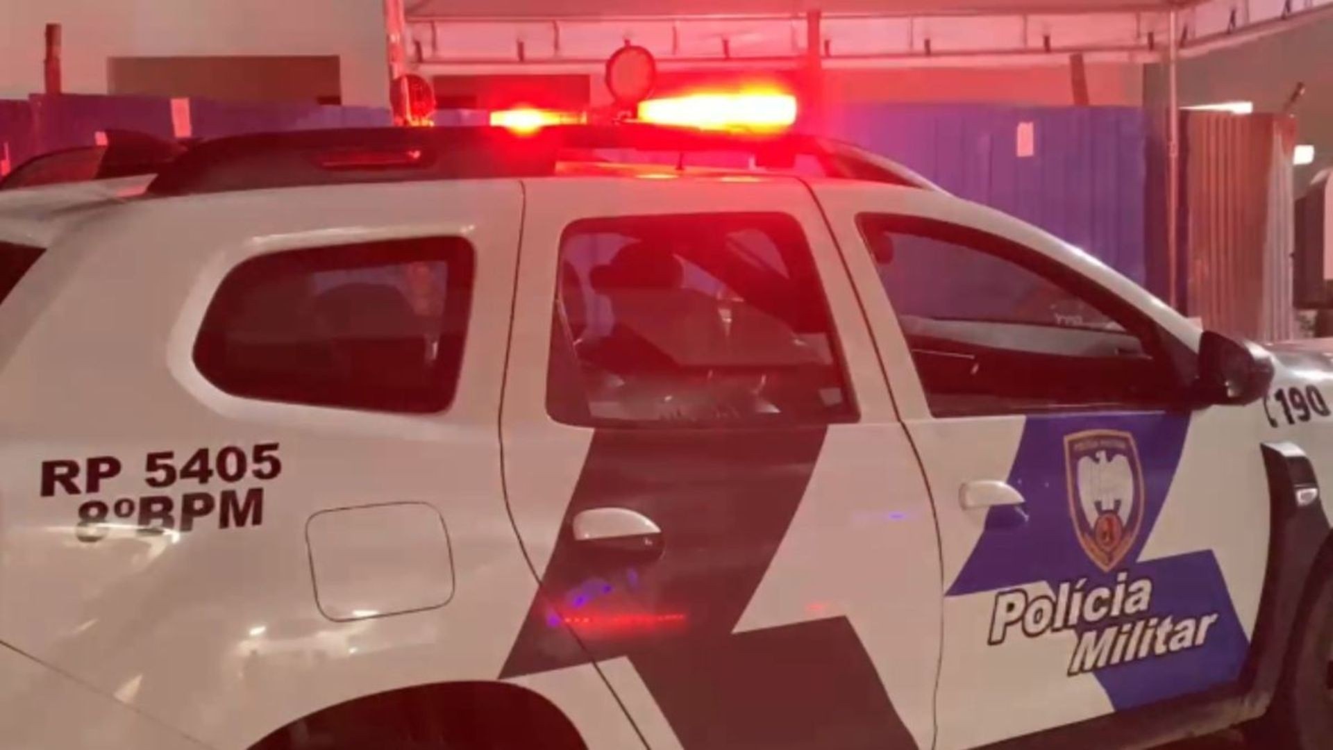 Aracruz: Roubo de Viatura da PM por Adolescente Expõe Desafios Profundos na Segurança Pública Regional