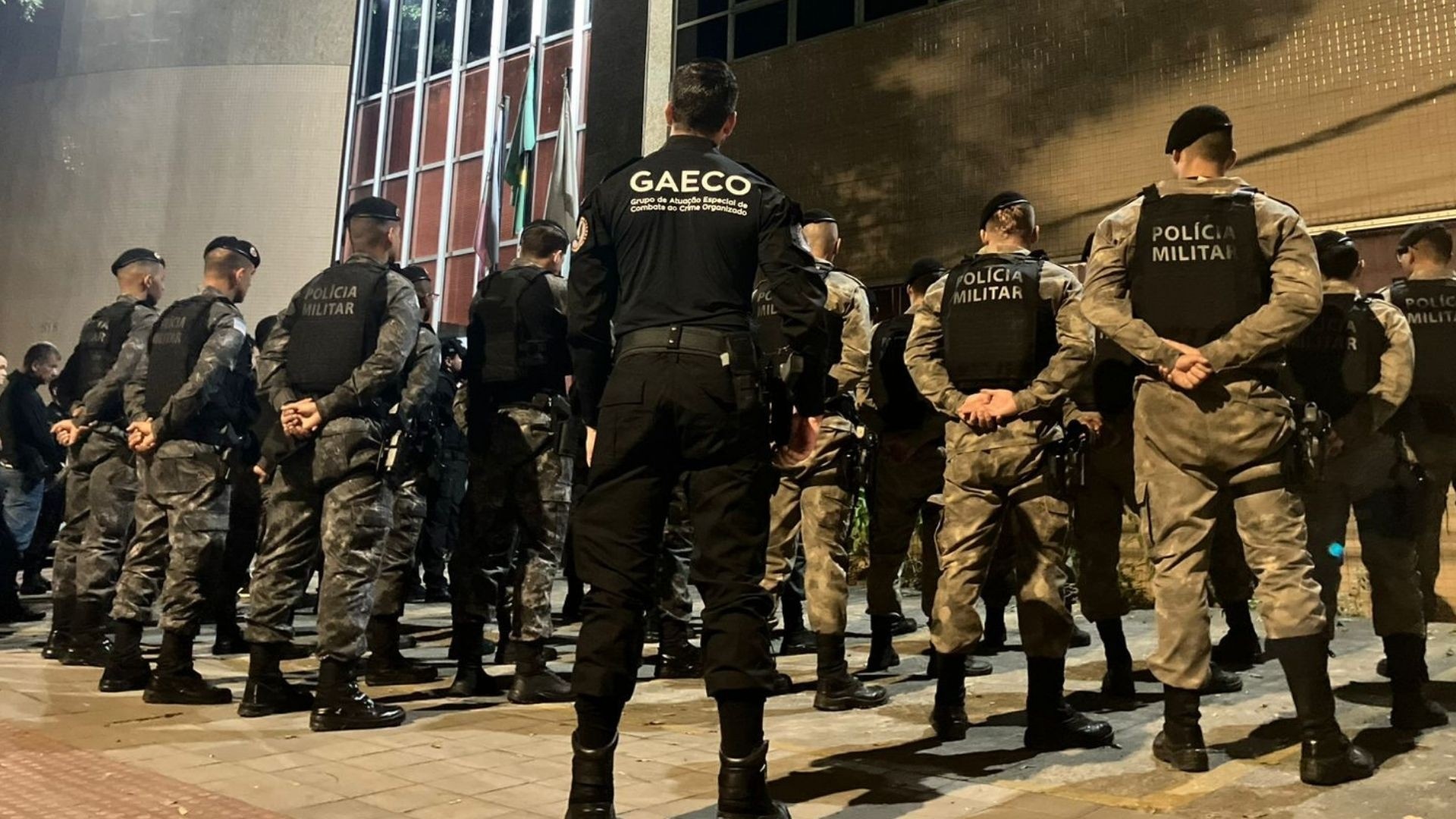 Infiltração Criminosa Revelada: Advogados e Guardas Presos em Operação Contra o Tráfico no ES