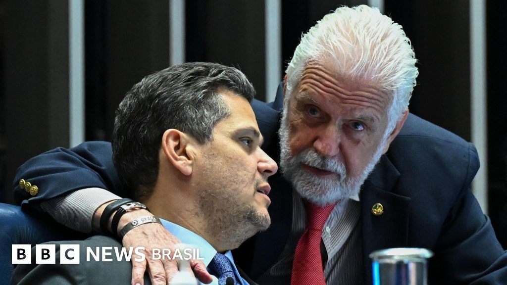 Operação da PF Contra Jaques Wagner Revela Tensões Políticas e Desafios da Justiça no Brasil
