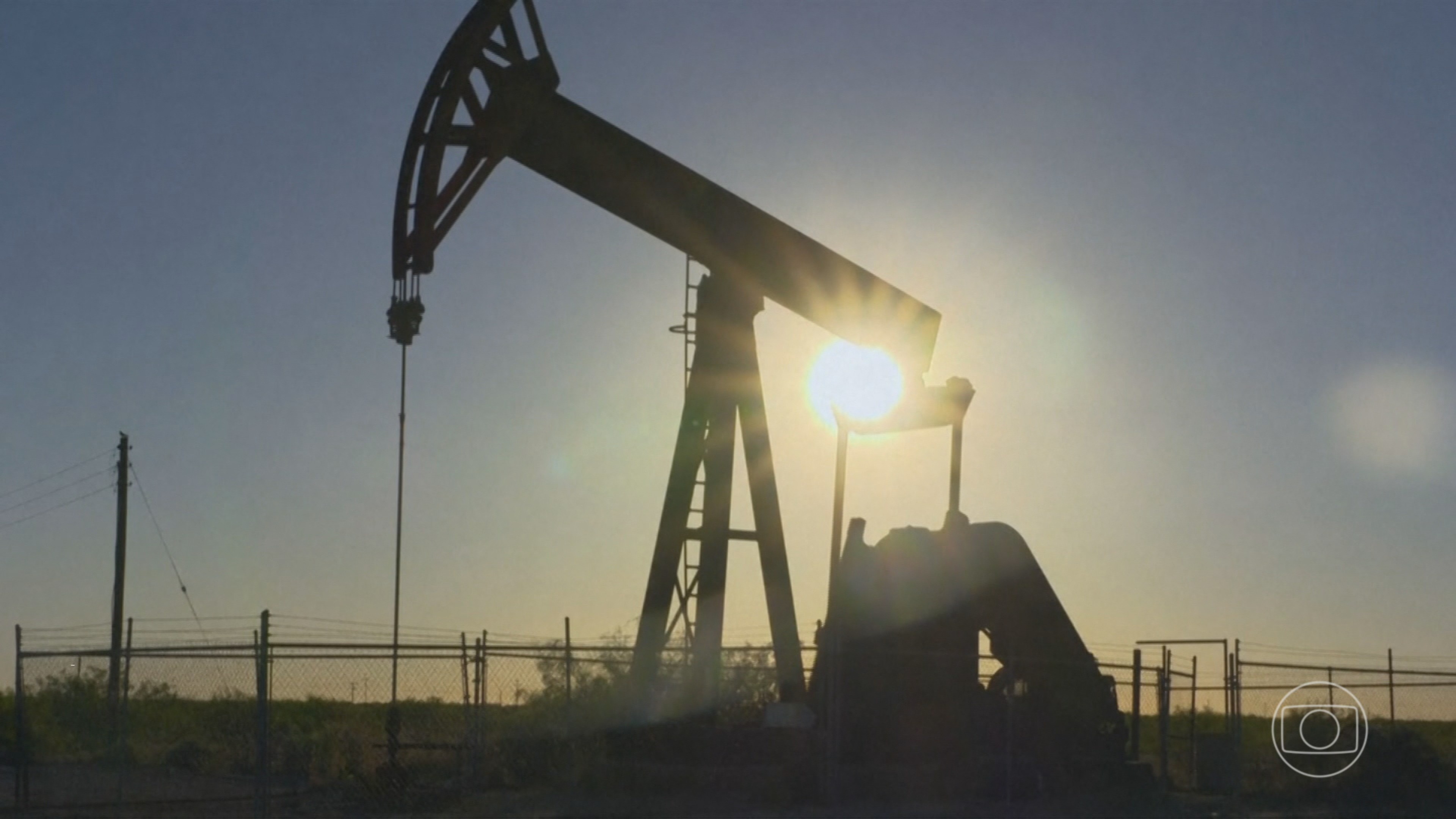 OPEP+ Anuncia Aumento de Produção para 2026: Um Sinal Geopolítico e Econômico de Longo Prazo