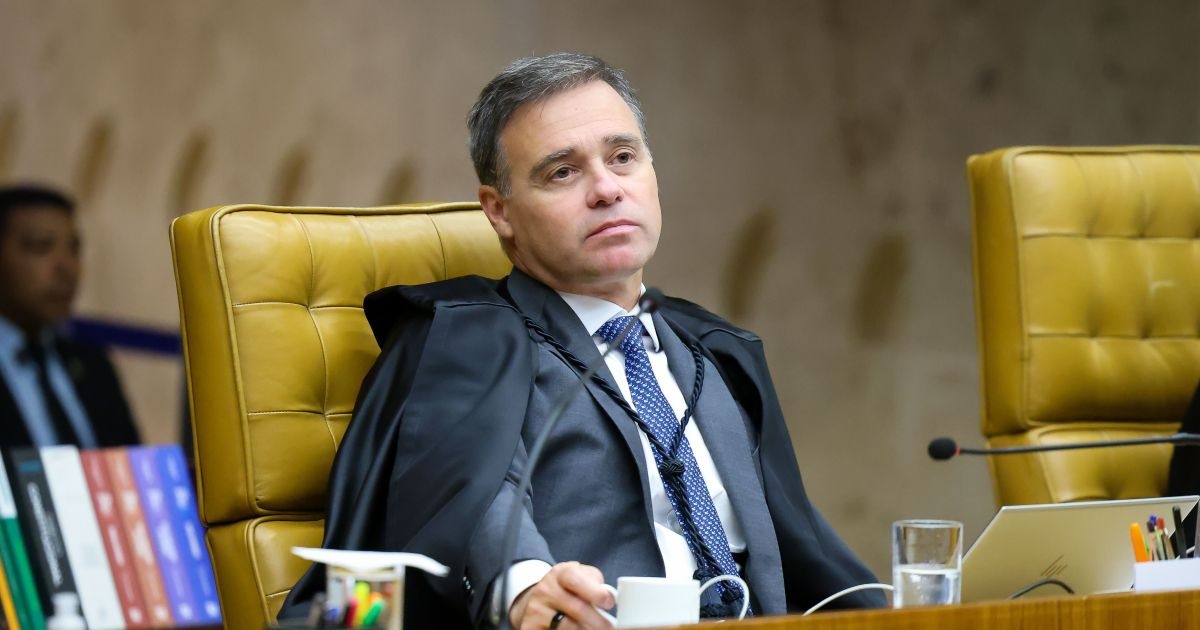 Vazamento de Dados e o Dilema da Confidencialidade Judicial: Implicações Profundas para a Democracia