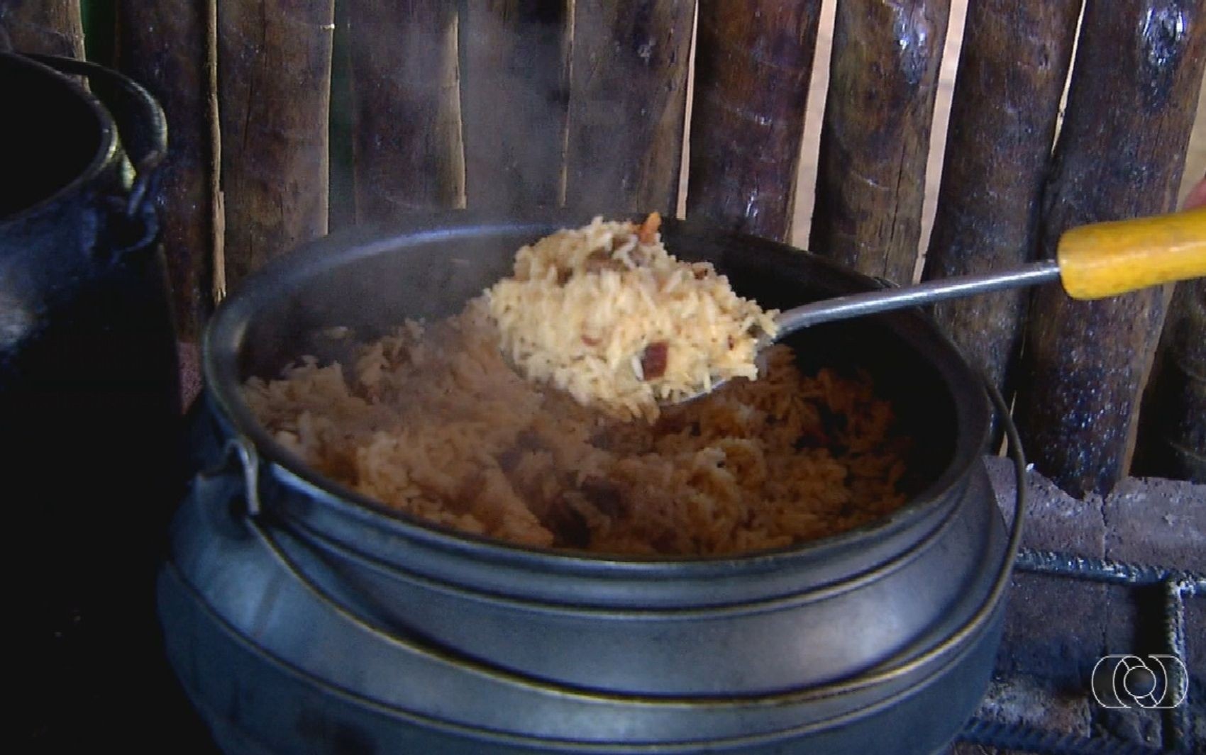 Arroz Carreteiro de Rio Verde: O Pilar Agronômico e Cultural da Cozinha Goiana