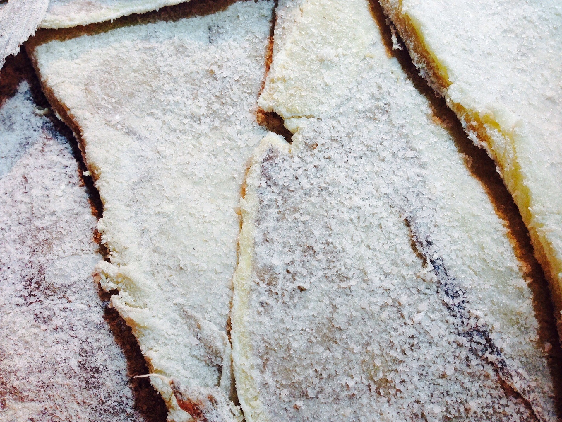 A Autenticidade do Bacalhau: O Impacto Econômico da Transparência na Sua Mesa