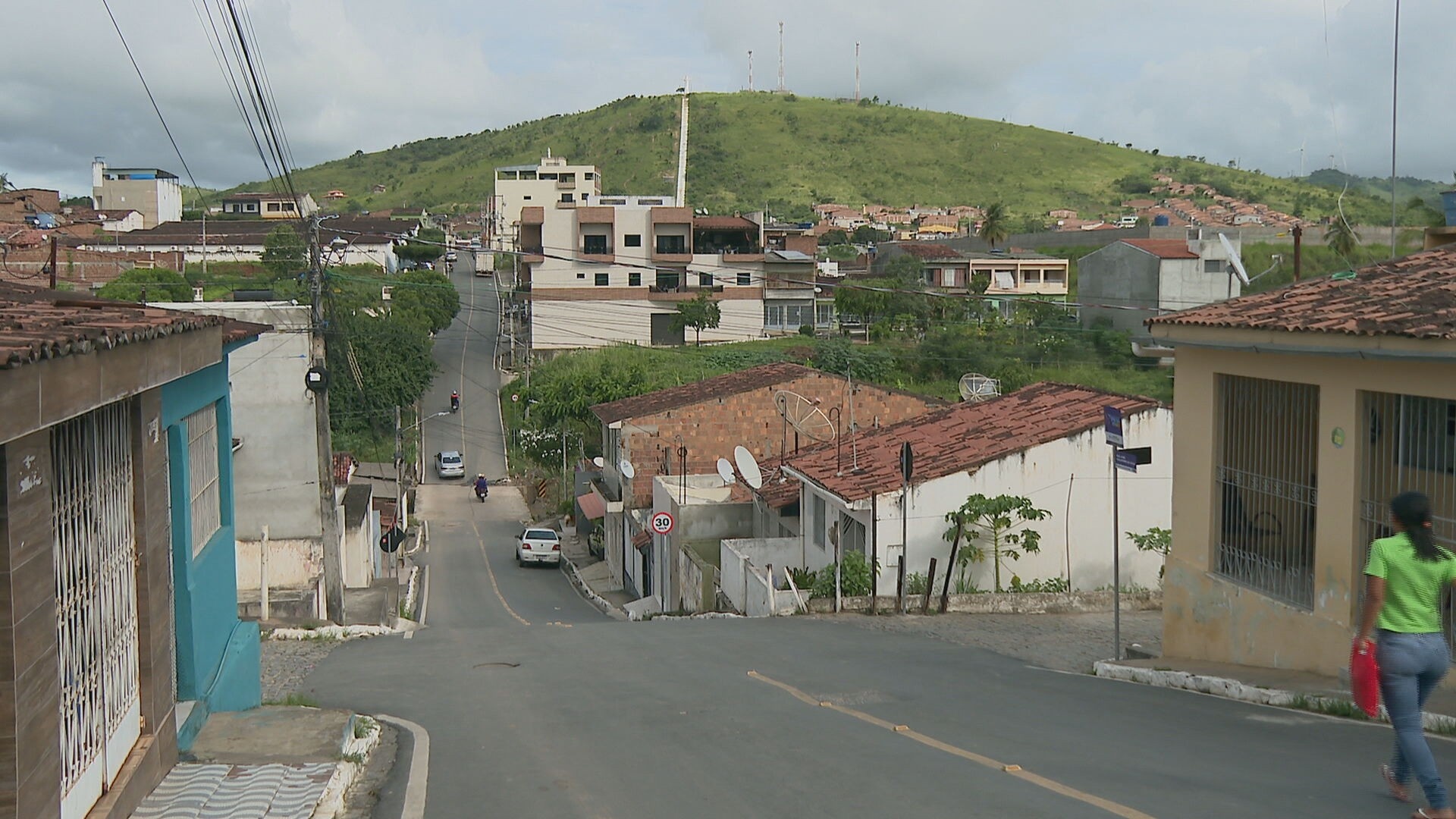 Pombos, PE: A Controvérsia dos Números Pós-Enchente e o Efeito na Gestão de Crise Regional
