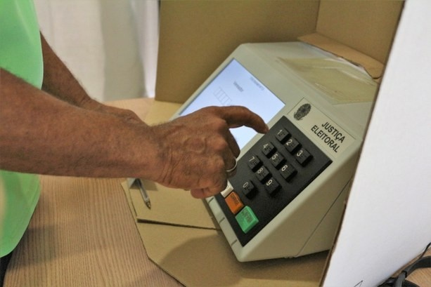 TRE-MG Amplia Pontos de Atendimento em BH: Decifrando o Impacto da Reta Final do Cadastro Eleitoral