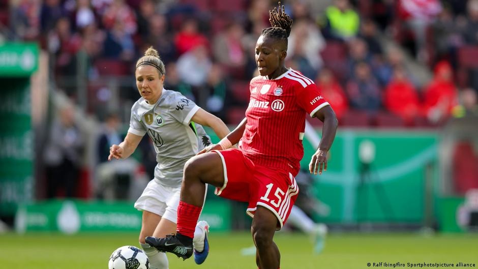 O Salto de Bernadette Amani: Por Que o Bayern Define um Novo Padrão no Futebol Feminino