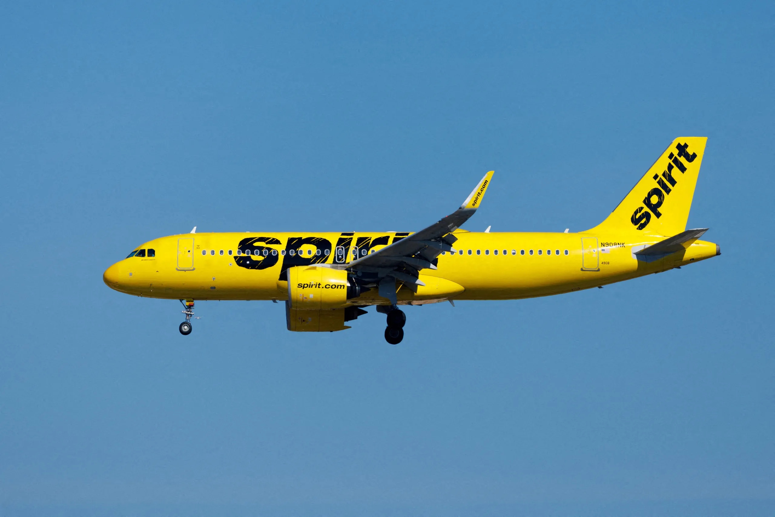 O Colapso da Spirit Airlines: Lições Cruciais para a Resiliência Empresarial no Setor Aéreo