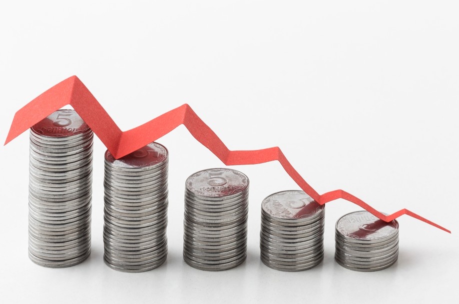 Selic: A Calibragem Cautelosa em Meio à Tempestade Global e Seus Efeitos no Negócio Brasileiro