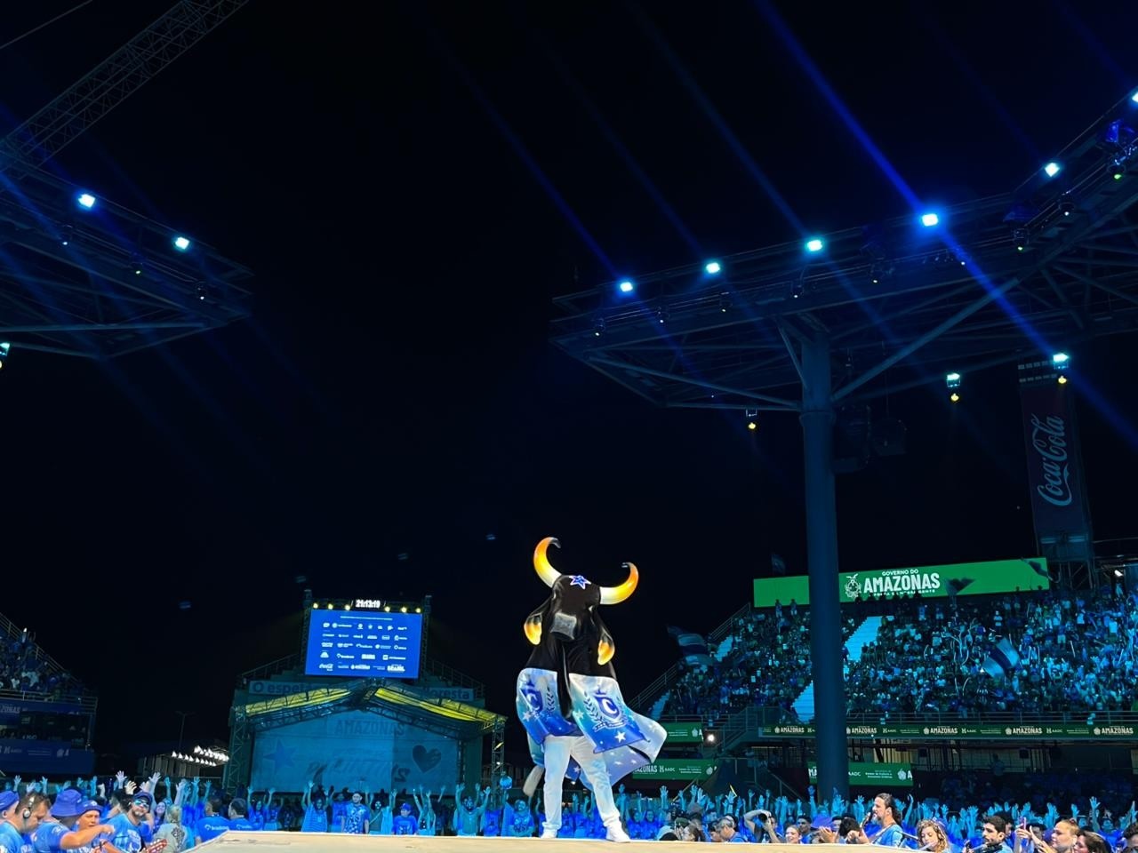 Caprichoso Redefine Identidade Amazônica no Festival de Parintins 2026