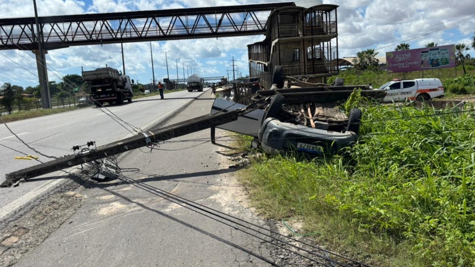 Acidente na CE-010 em Caucaia: Um Alerta para a Fragilidade da Infraestrutura Regional