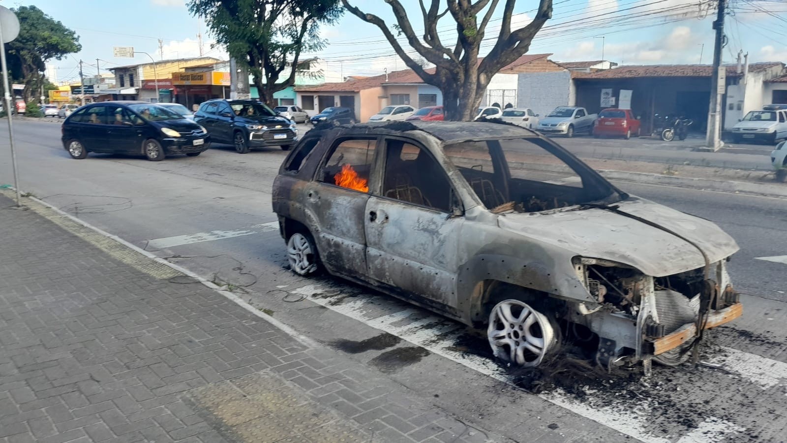 Incidente na BR-101 em Natal: Análise da Fragilidade Urbana e do Impacto no Cotidiano