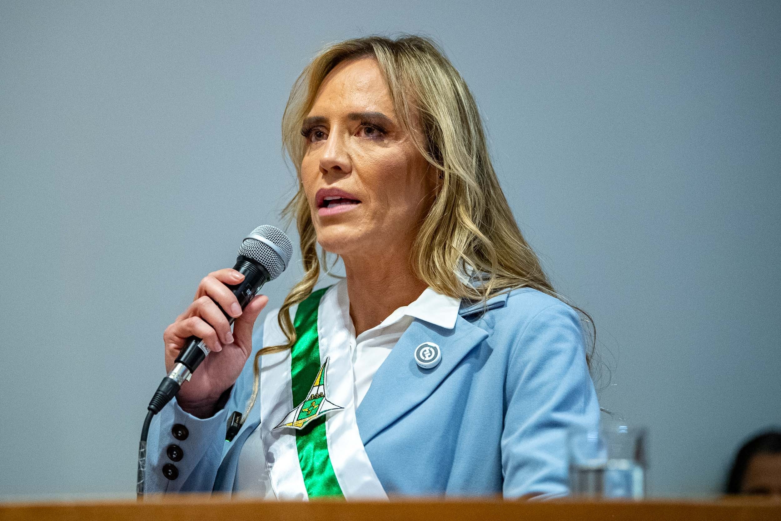 Saúde da Governadora do DF e a Rearticulação Política: Implicações para a Governança Local