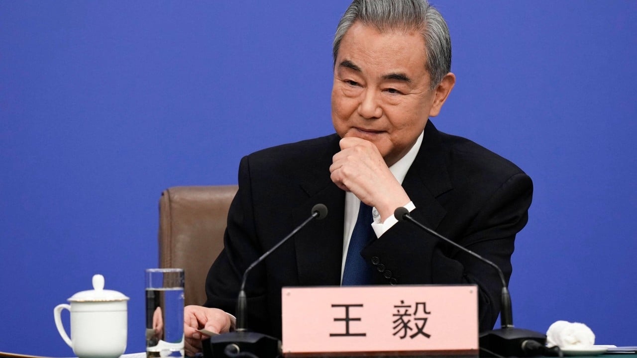 Geopolítica em Xeque: China Aponta 2026 Como Ano Decisivo nas Relações com os EUA