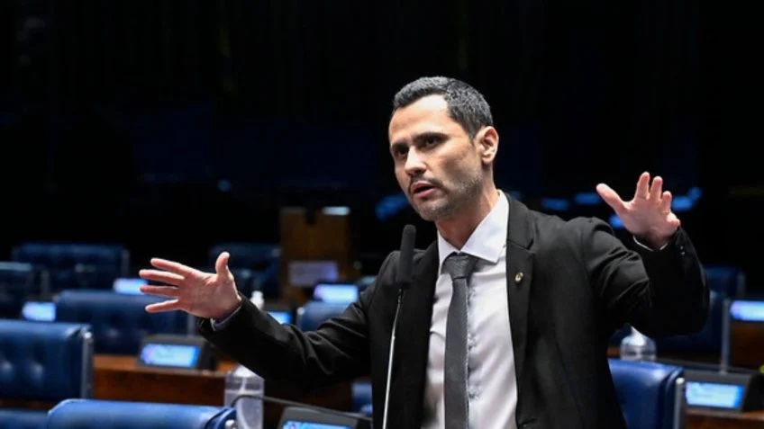 Disputa em Minas: O Nó Górdio da Candidatura de Cleitinho e a Ascensão do Poder Partidário