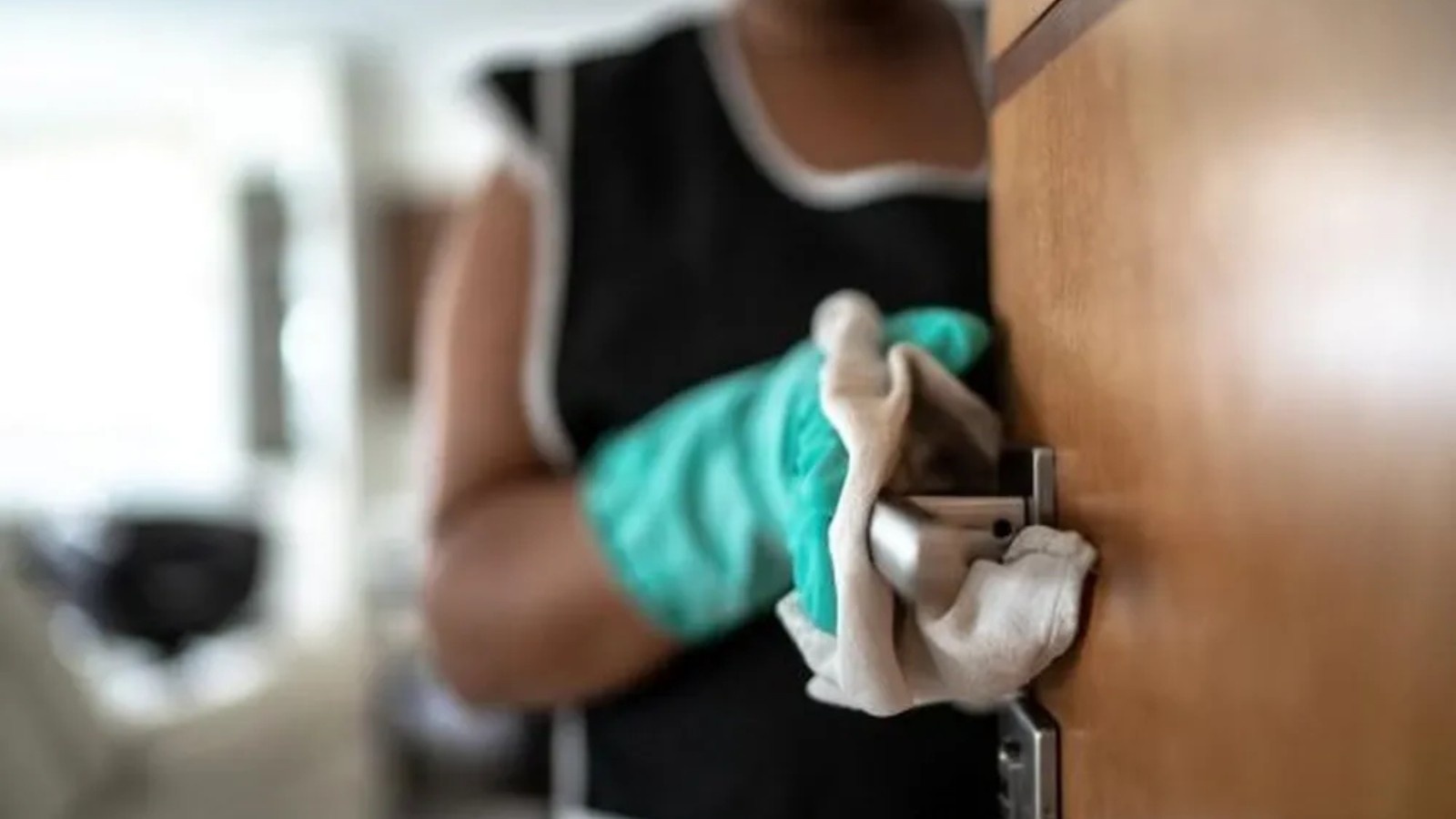 Escravidão Moderna no Ceará: O Caso de Eusébio e as Raízes do Racismo no Trabalho Doméstico