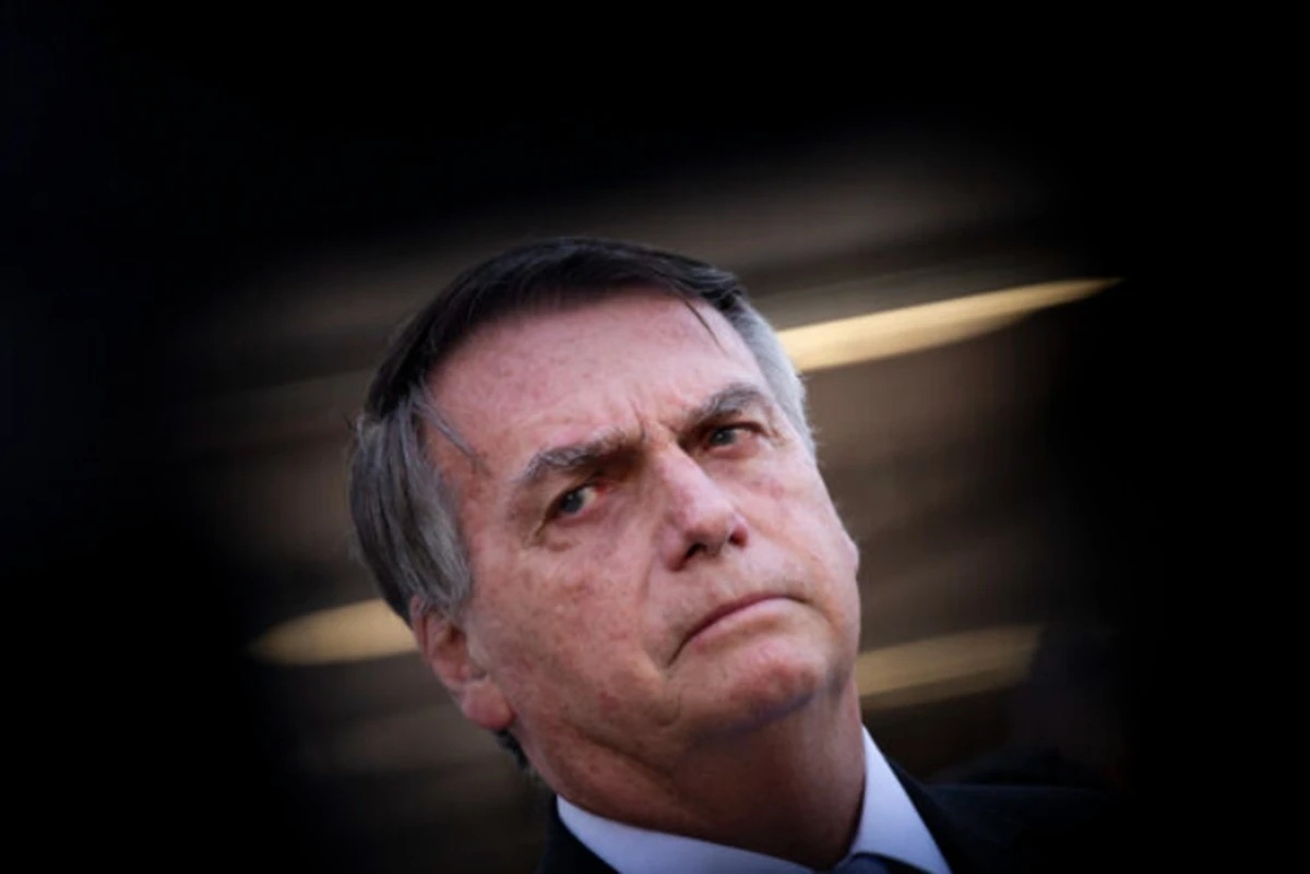 Parecer da PGR sobre Domiciliar de Bolsonaro: Análise das Repercussões Políticas e Precedentes Futuros