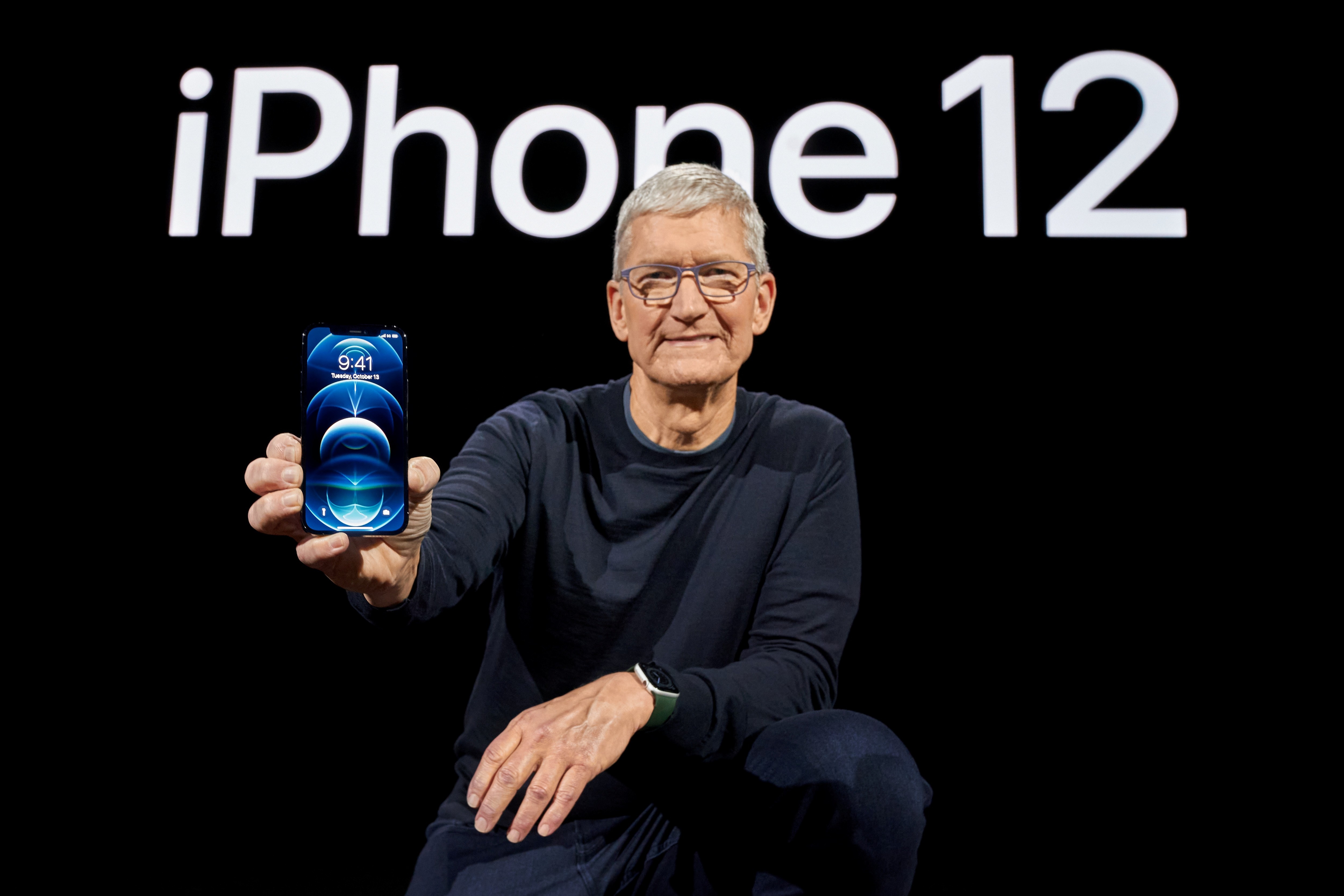 Transição na Cúpula da Apple: O Legado de Cook e os Desafios de Ternus na Era da IA