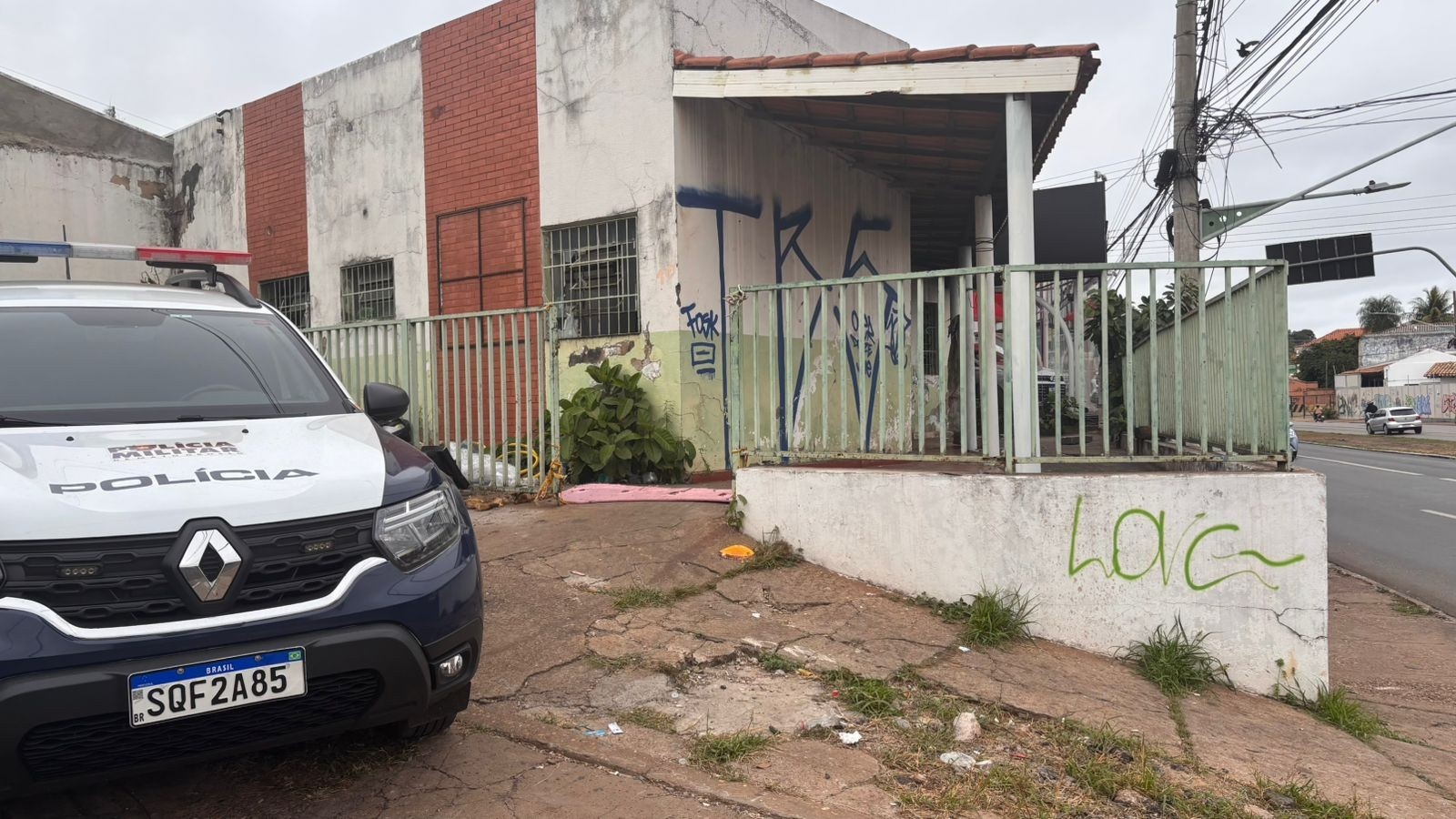 Cuiabá: O Grito Silencioso da Violência nas Ruas da Prainha e o Drama Urbano dos Imóveis Abandonados