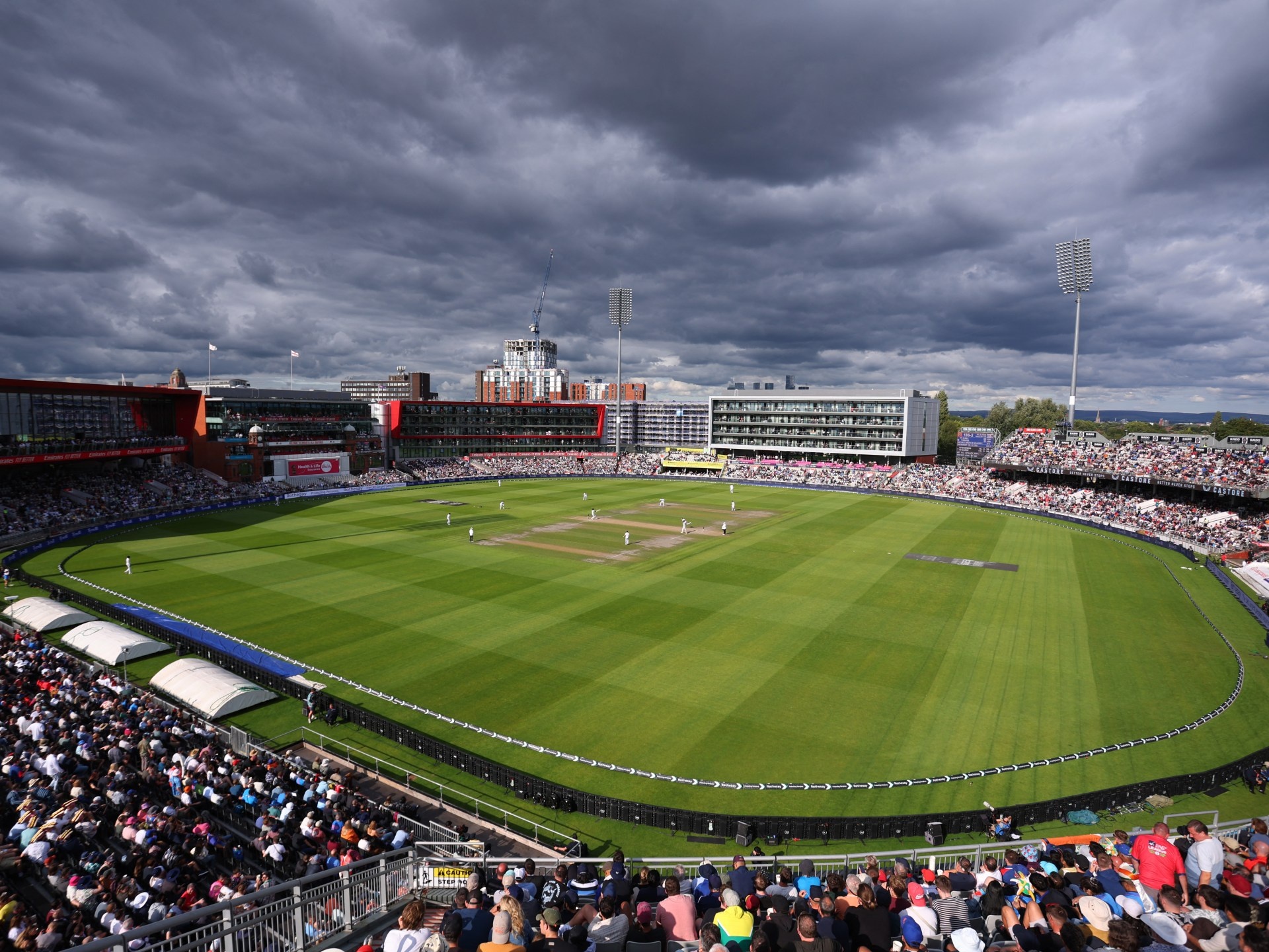 Além do Cricket: O Impacto Econômico da Exclusão do Norte da Inglaterra nos Jogos da Ashes 2027