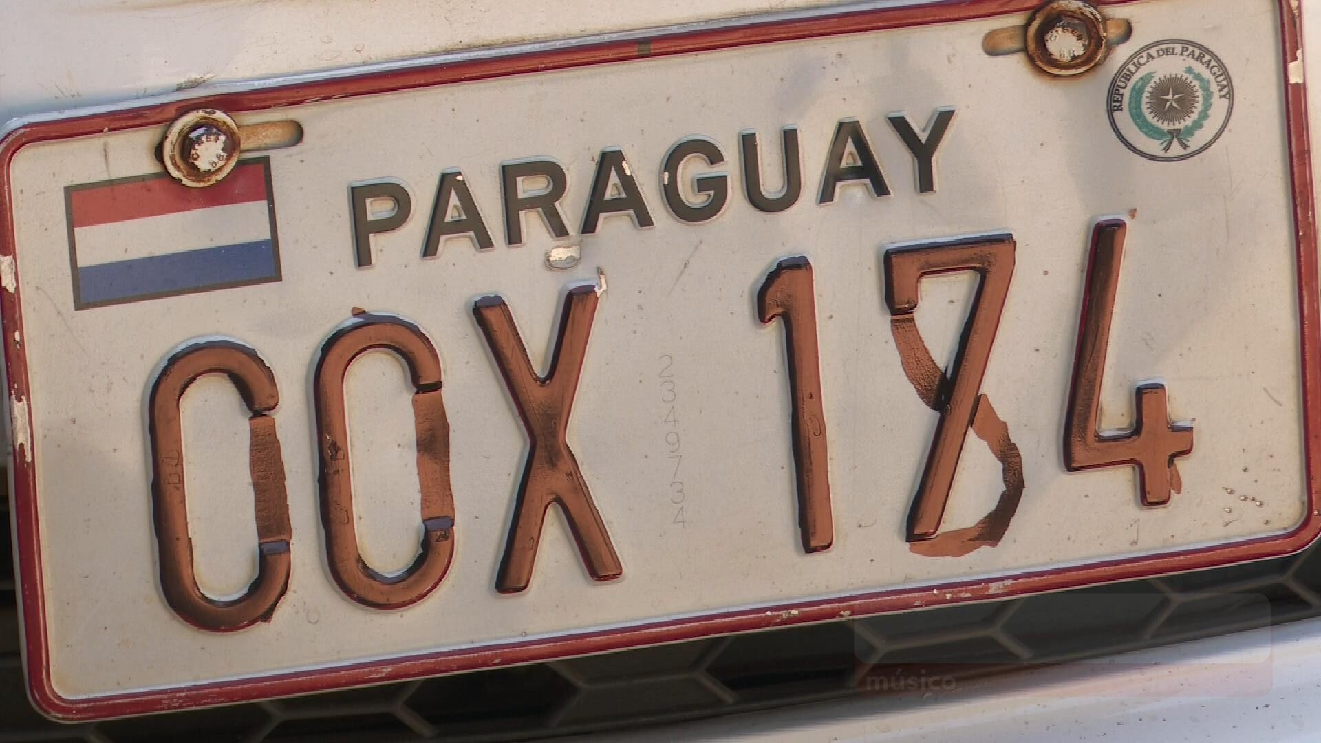 Fronteira em Alerta: O Significado Por Trás da Falsa Farda e Assalto em Foz do Iguaçu