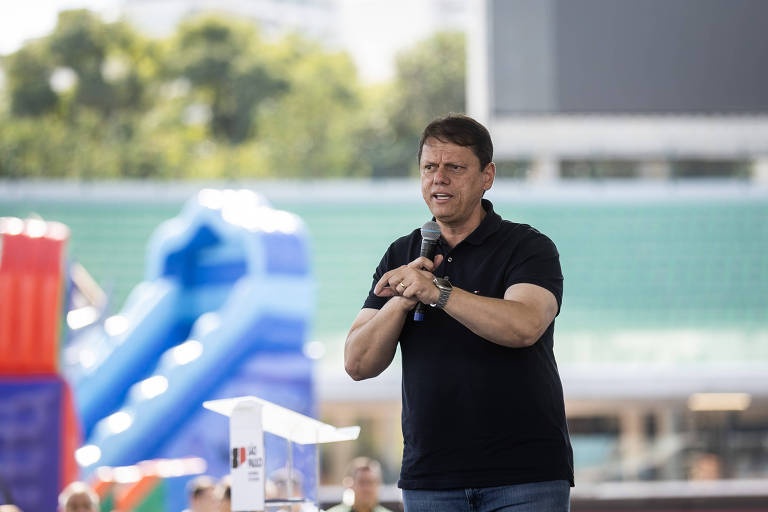 A Estabilidade dos Números: O Que a Avaliação de Tarcísio Pelo Datafolha Revela Sobre o Futuro de São Paulo