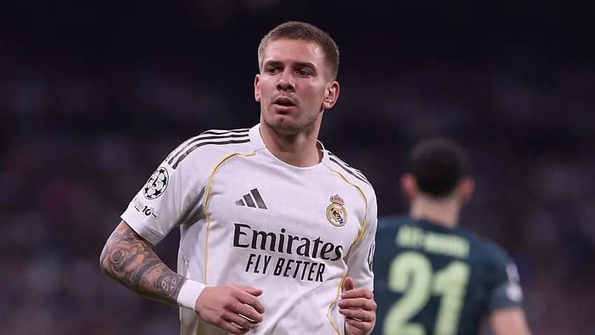 A Encruzilhada de Mastantuono: O Plano do Real Madrid e a Oportunidade Tática na Juventus