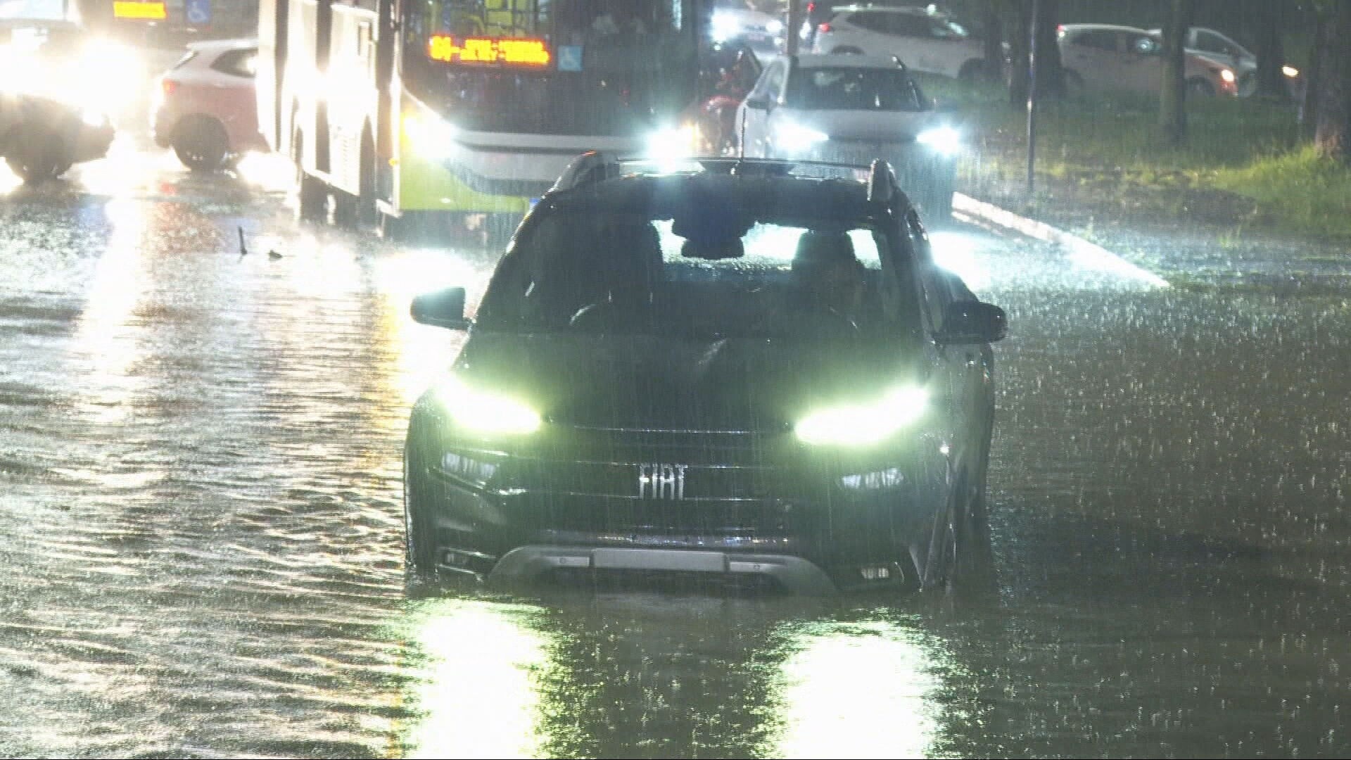 Belo Horizonte sob Alerta: Análise da Vulnerabilidade Urbana Ante o Volume Inédito de Chuvas