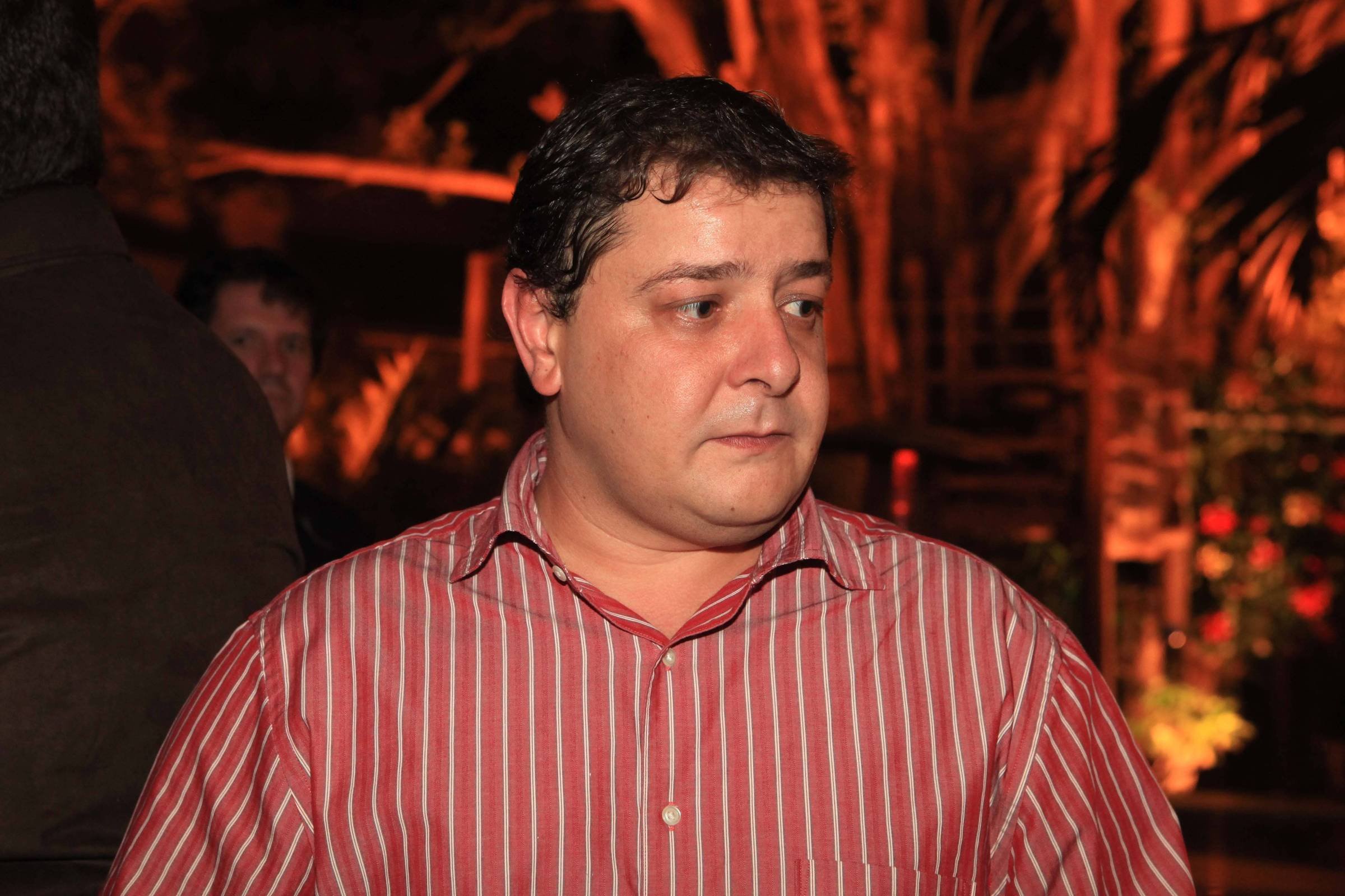 Defesa de Lulinha solicita extensão de decisão de Dino sobre quebra de sigilo em CPI