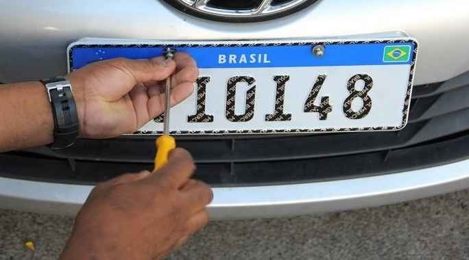Emplacamento Digital em Rondônia: A Revolução na Burocracia Veicular e Seu Efeito no Cidadão