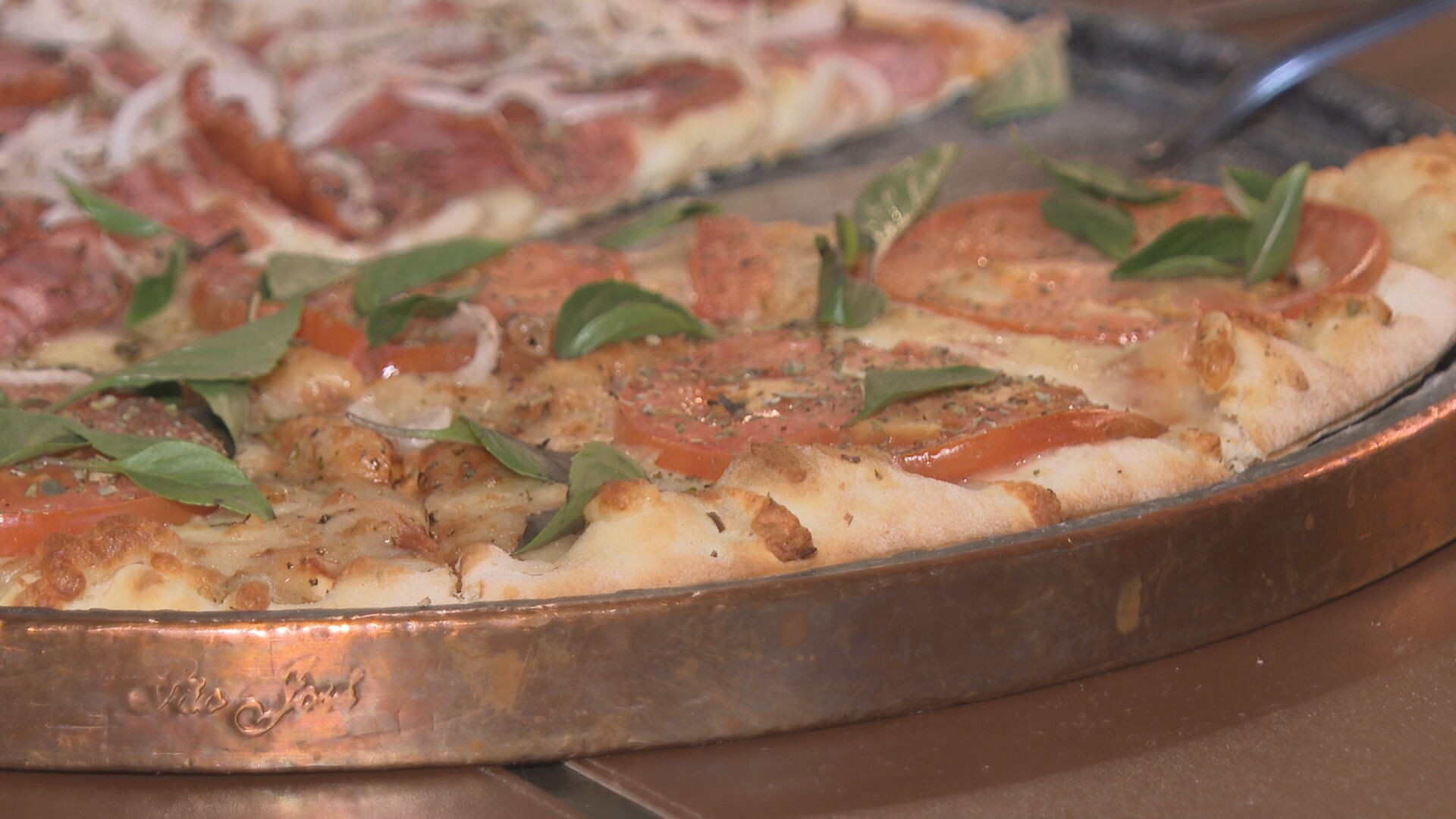 A Economia da Pizza no Distrito Federal: Um Indicador de Hábito e Vigor Comercial