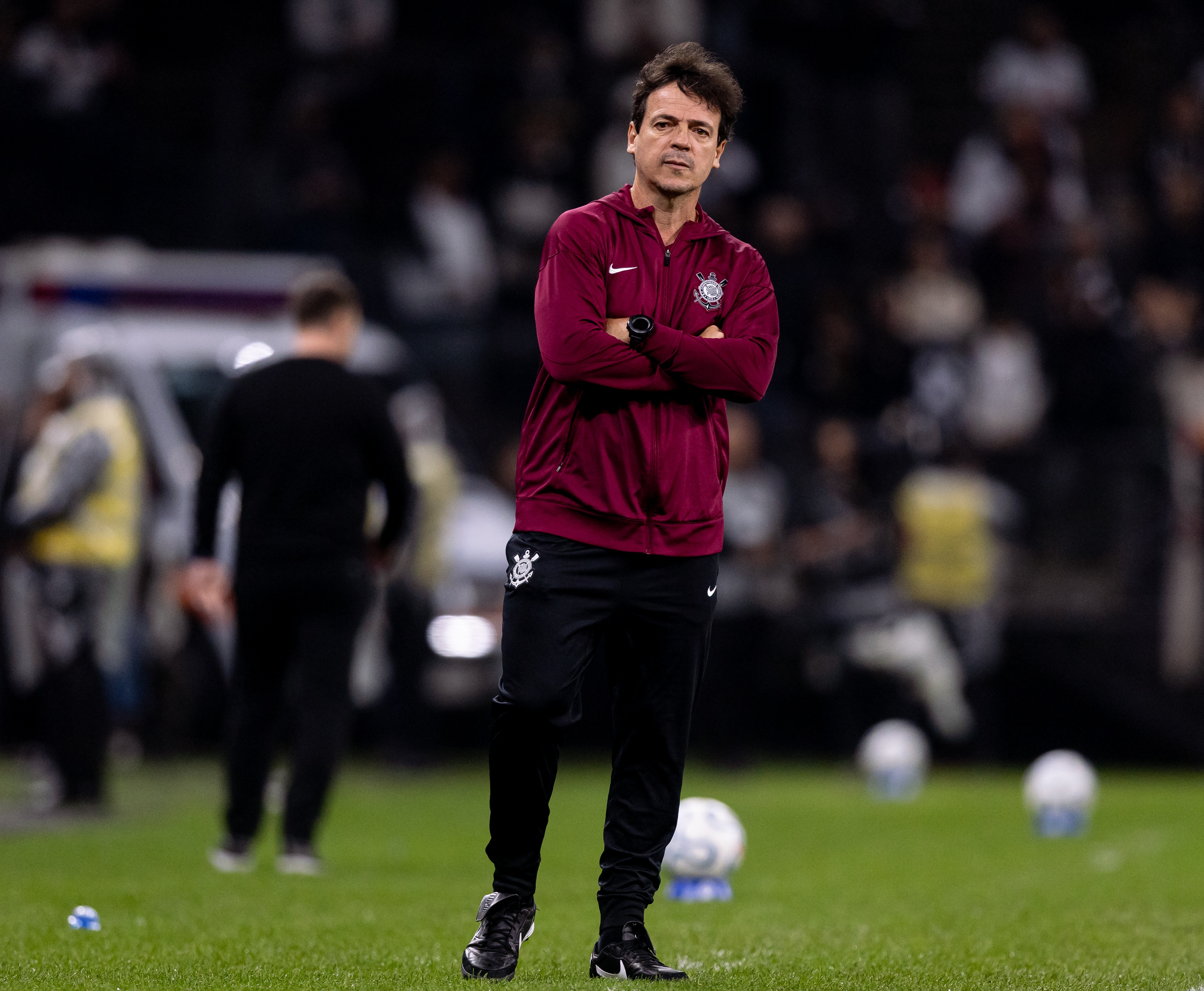 Corinthians Avista Oitavas da Libertadores: Derrota Exige Análise Profunda para o Mata-Mata