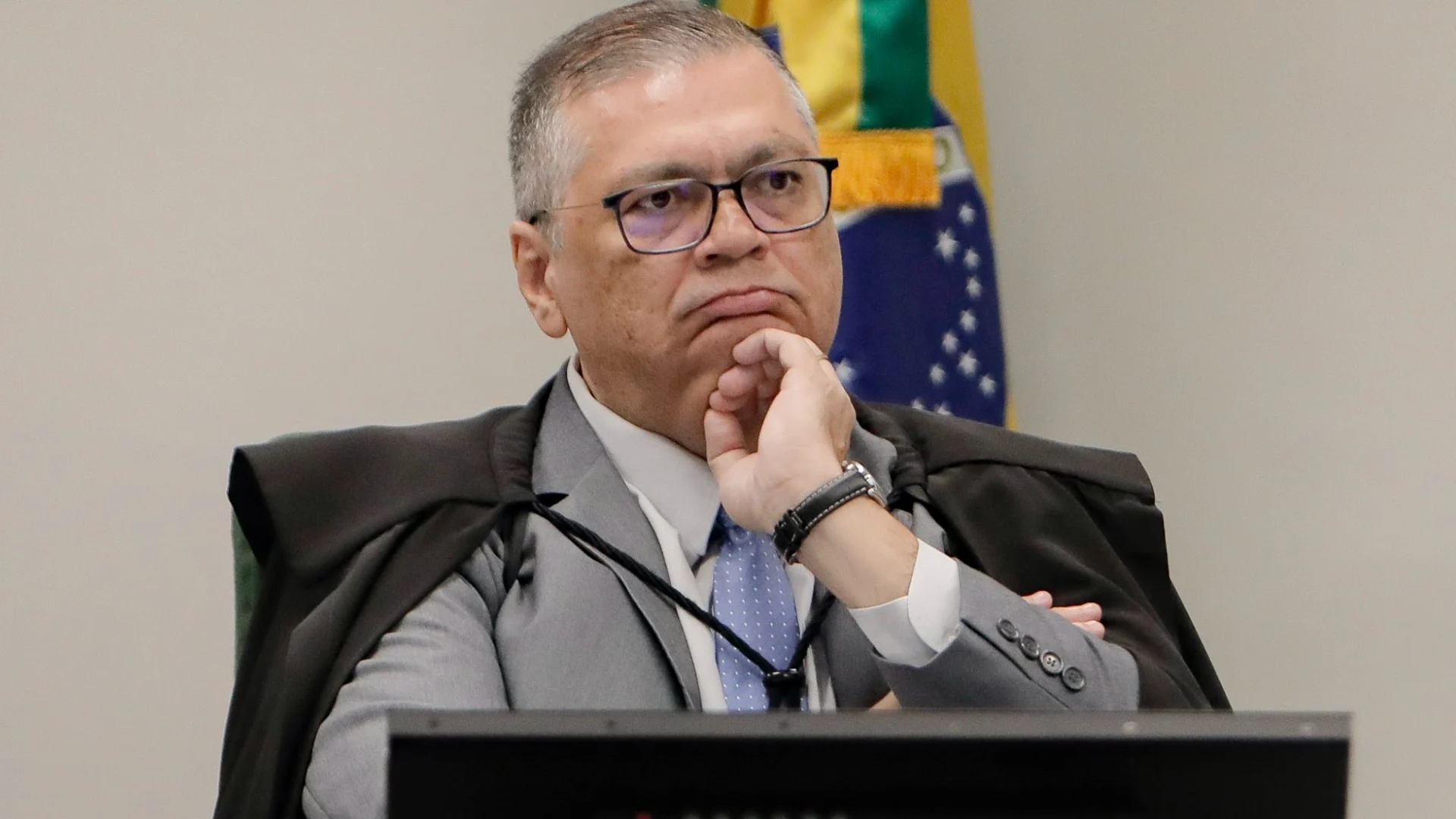 O STF em Encruzilhada: A Defesa da Eficiência Judicial e os Limites da Investigação