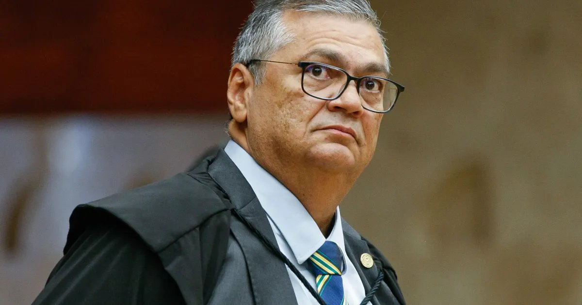 Dino proíbe saque em dinheiro vivo de emendas parlamentares