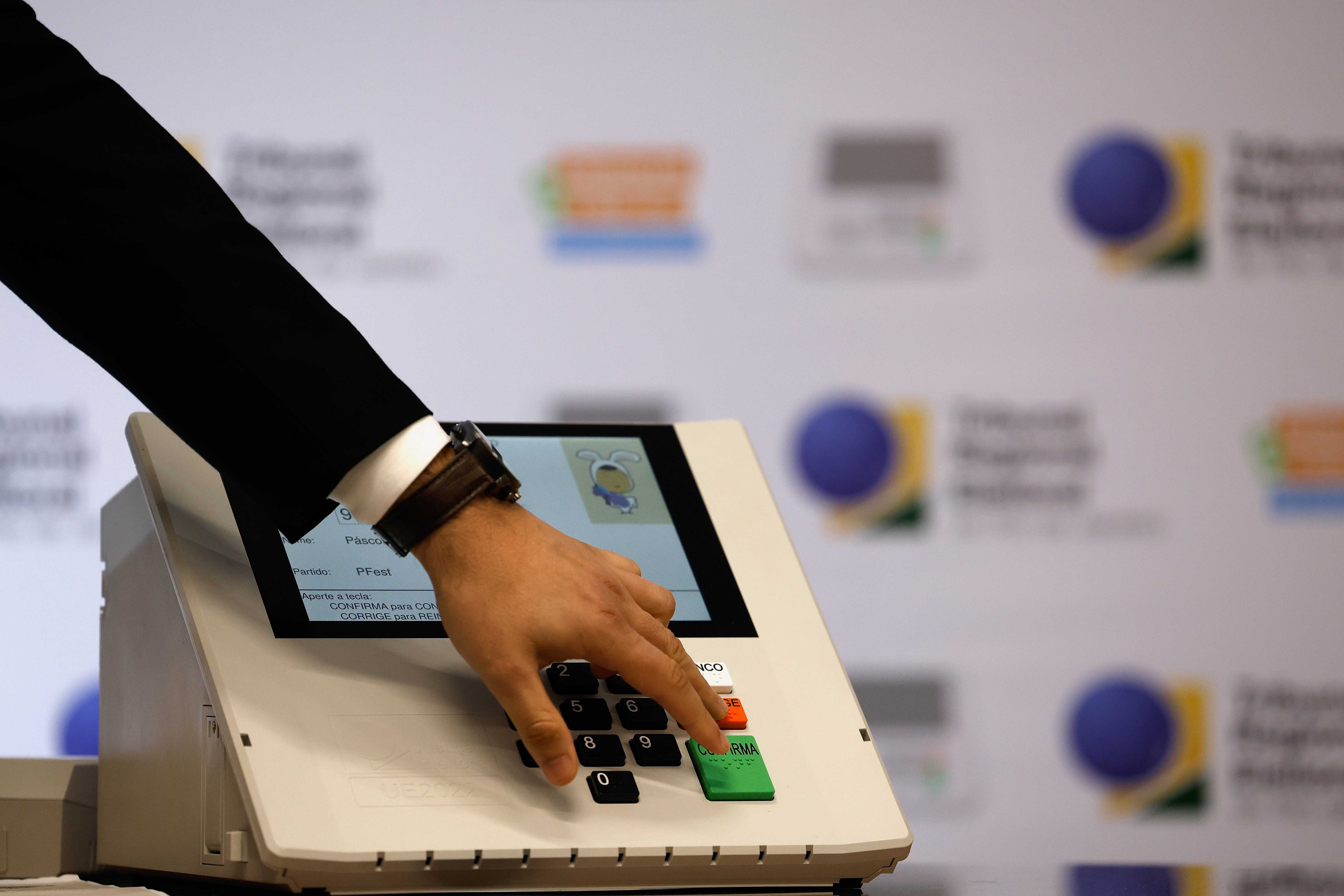 Convenções Partidárias 2026: A Urgência das Decisões que Moldarão o Próximo Brasil