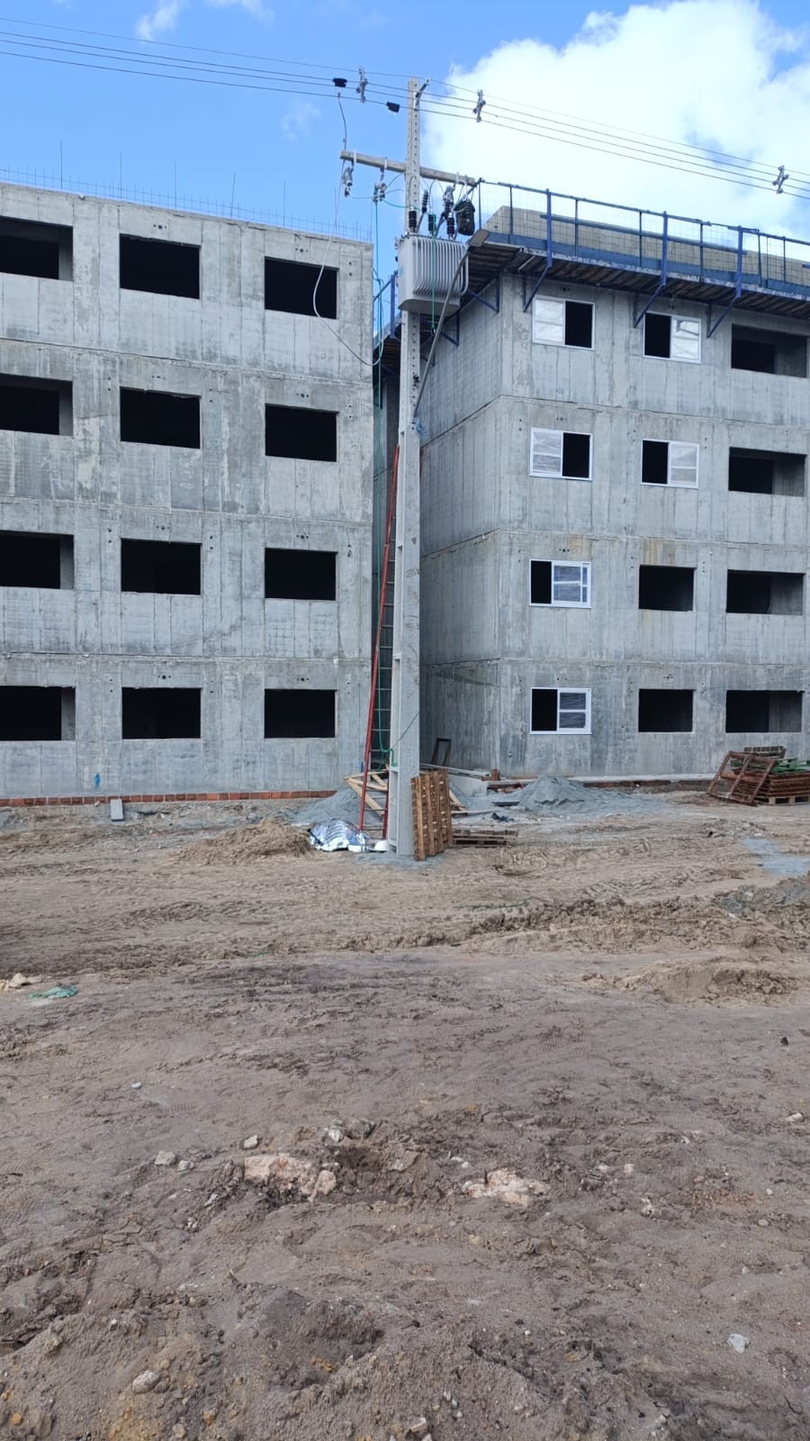 Tragédia na Construção Civil de João Pessoa: O Grito Silencioso da Segurança Laboral Regional