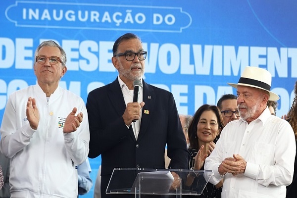 Fiocruz Lança Marcos em Biotecnologia: Soberania em Saúde e Acesso a Terapias Avançadas