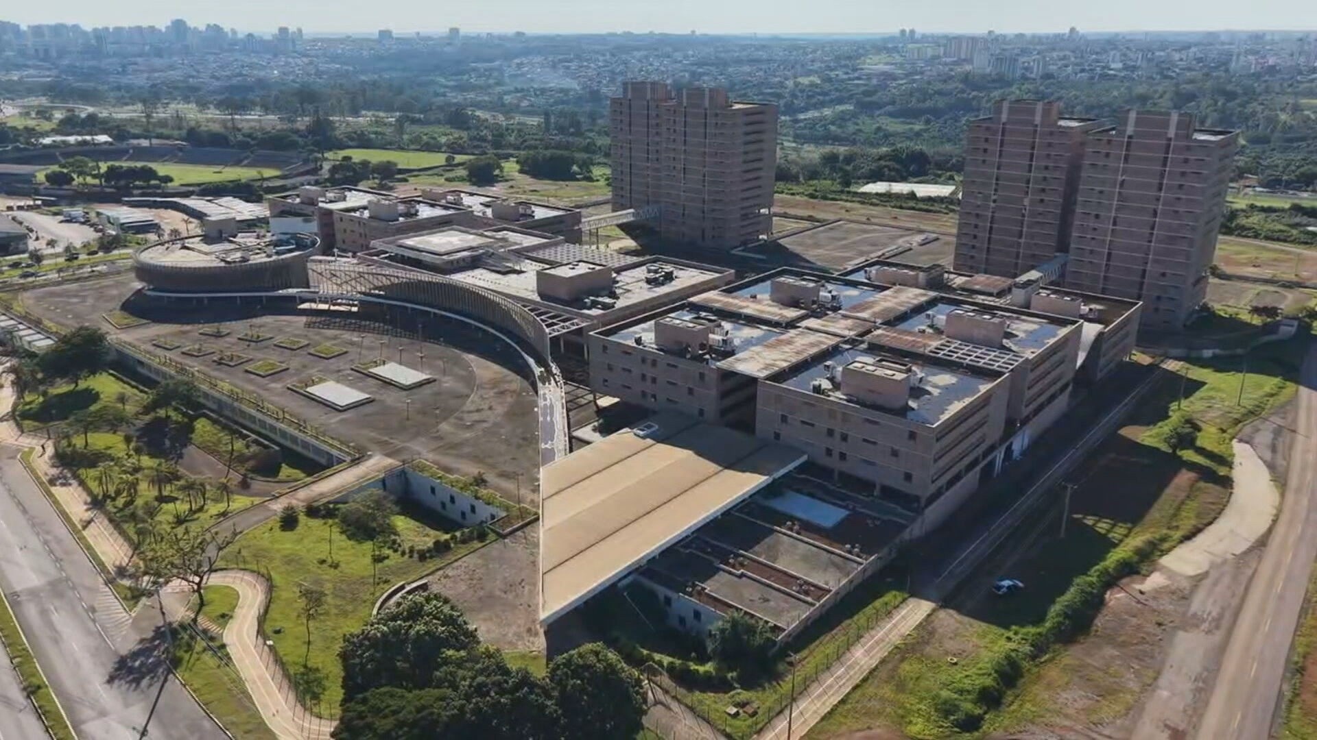 O Impasse Bilionário do Centro Administrativo do DF e o Custo Oculto para o Cidadão