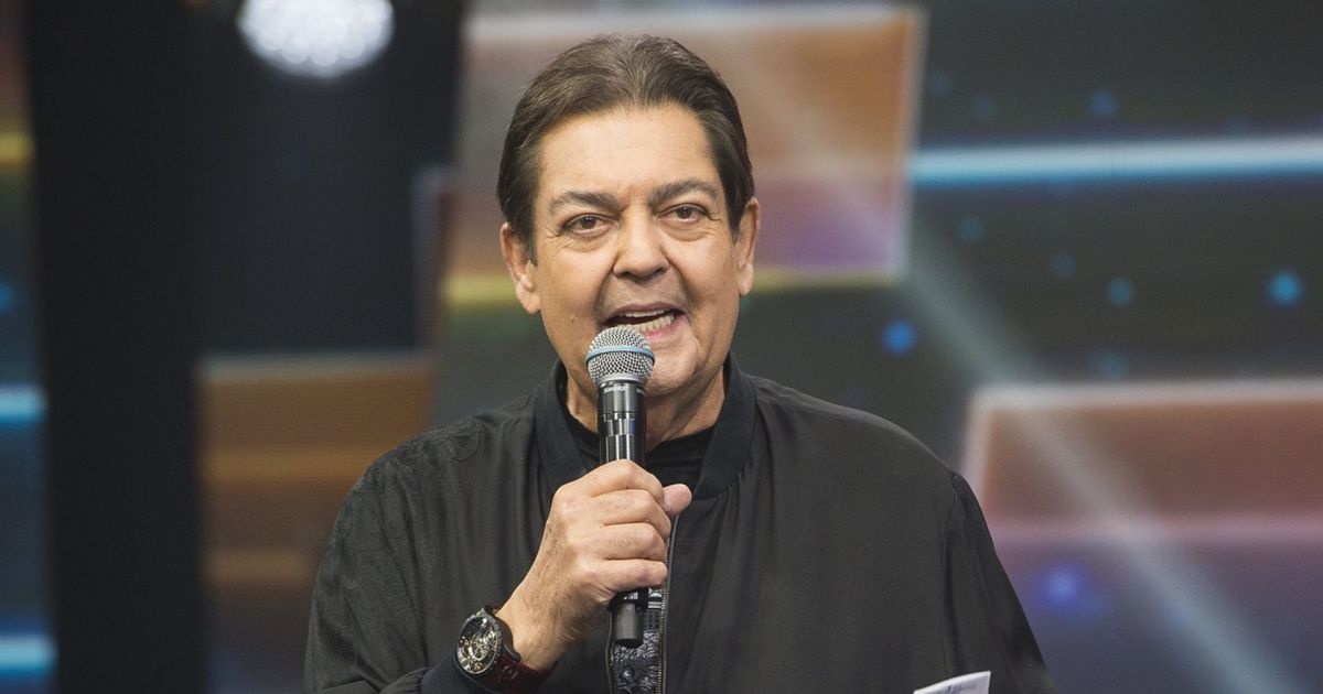 Saúde de Faustão: Além da Internação, o Reflexo da Longevidade e Cuidado Pós-Operatório na Mídia Brasileira