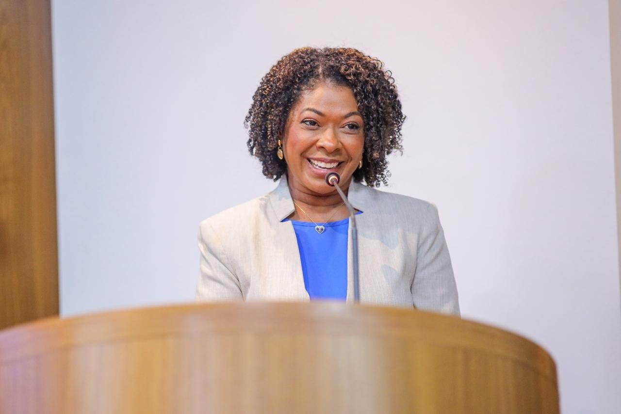 Esmênia Miranda Assume Prefeiura de São Luís: Análise da Transição de Poder e Futuro da Gestão Municipal