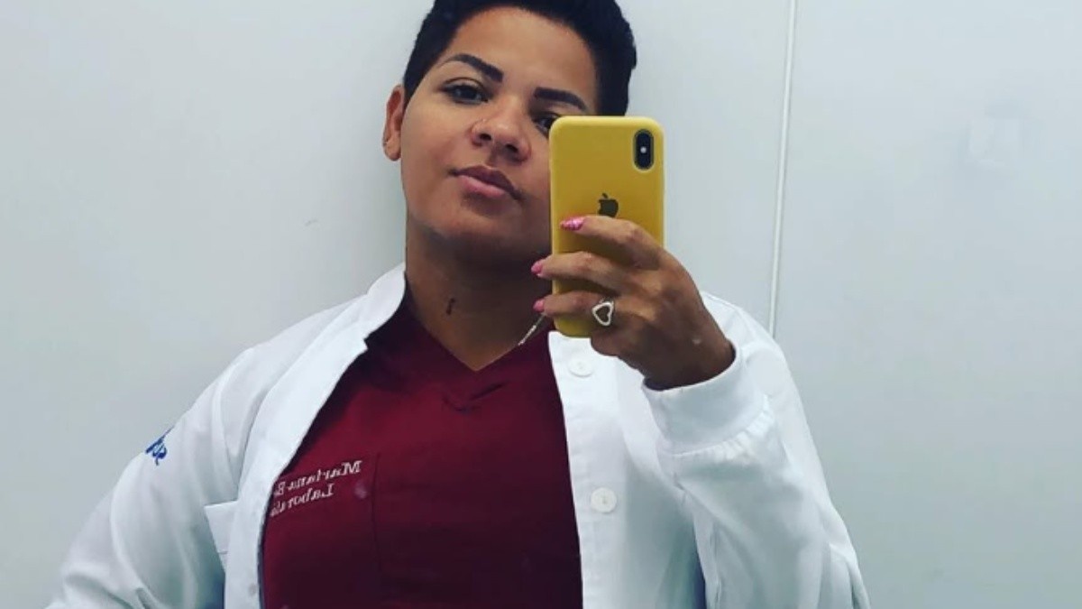 Prisão de Falsa Médica no Rio Levanta Alerta sobre Segurança do Paciente e Fiscalização Profissional