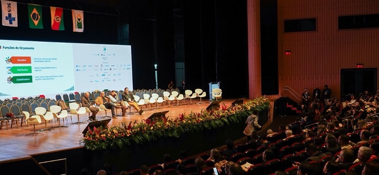 Fiocruz Lidera Debates Críticos no Conasems, Moldando o Futuro da Saúde Pública