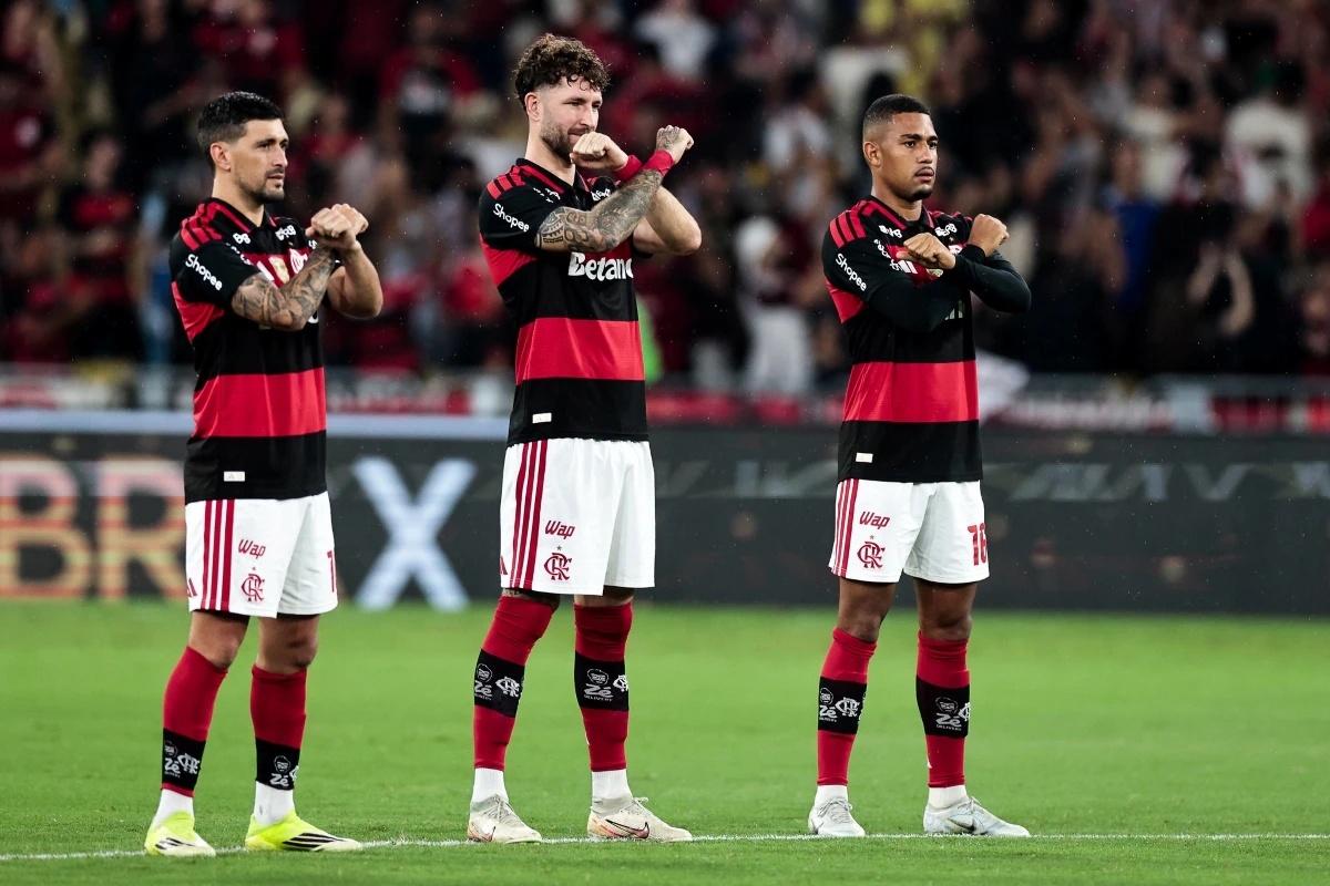 Desfalques no Flamengo: Análise da Volatilidade de Ativos e Impacto Estratégico no Ecossistema Esportivo
