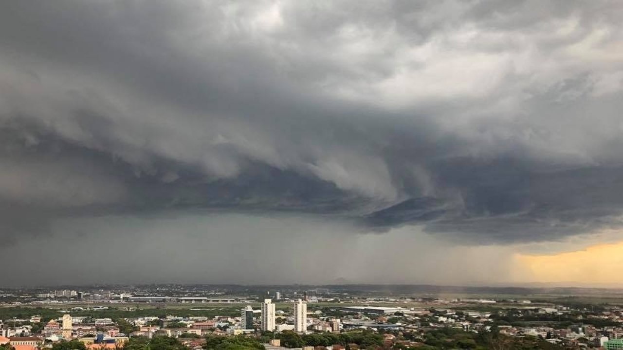 A Frente Fria e o Rio Grande do Sul: Compreendendo a Volatilidade Climática e Seus Efeitos Estratégicos
