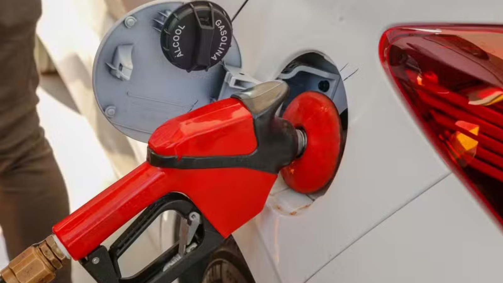 A Crise da Gasolina em Teresina: Por Que R$ 1 a Mais em Nove Dias Desafia a Ordem Econômica Local