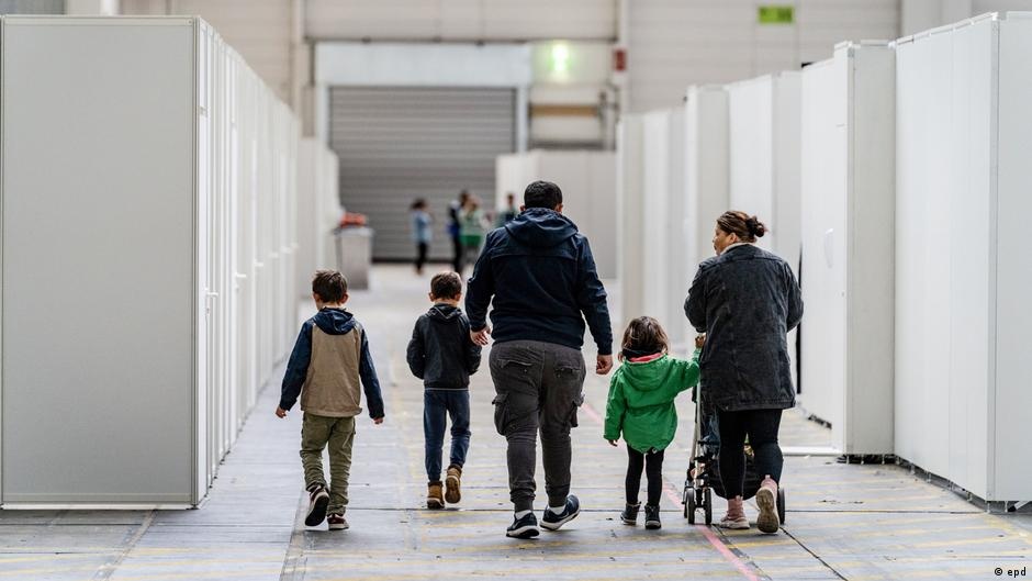 Tribunal Europeu Reafirma Direitos Fundamentais de Solicitantes de Asilo, Desafiando Restrições Nacionais