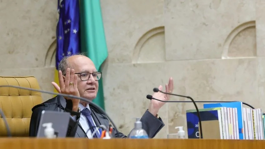 Gilmar Mendes Suspende Quebra de Sigilo de Fundo com Elos Familiares em Caso de Interesse Público